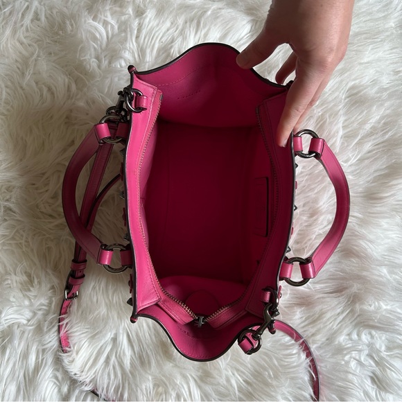 Coach Mini Crosby Carryall Crossbody in Floral Rivets Hot Pink Pebbled Leather 🩷 - Picture 10 of 16